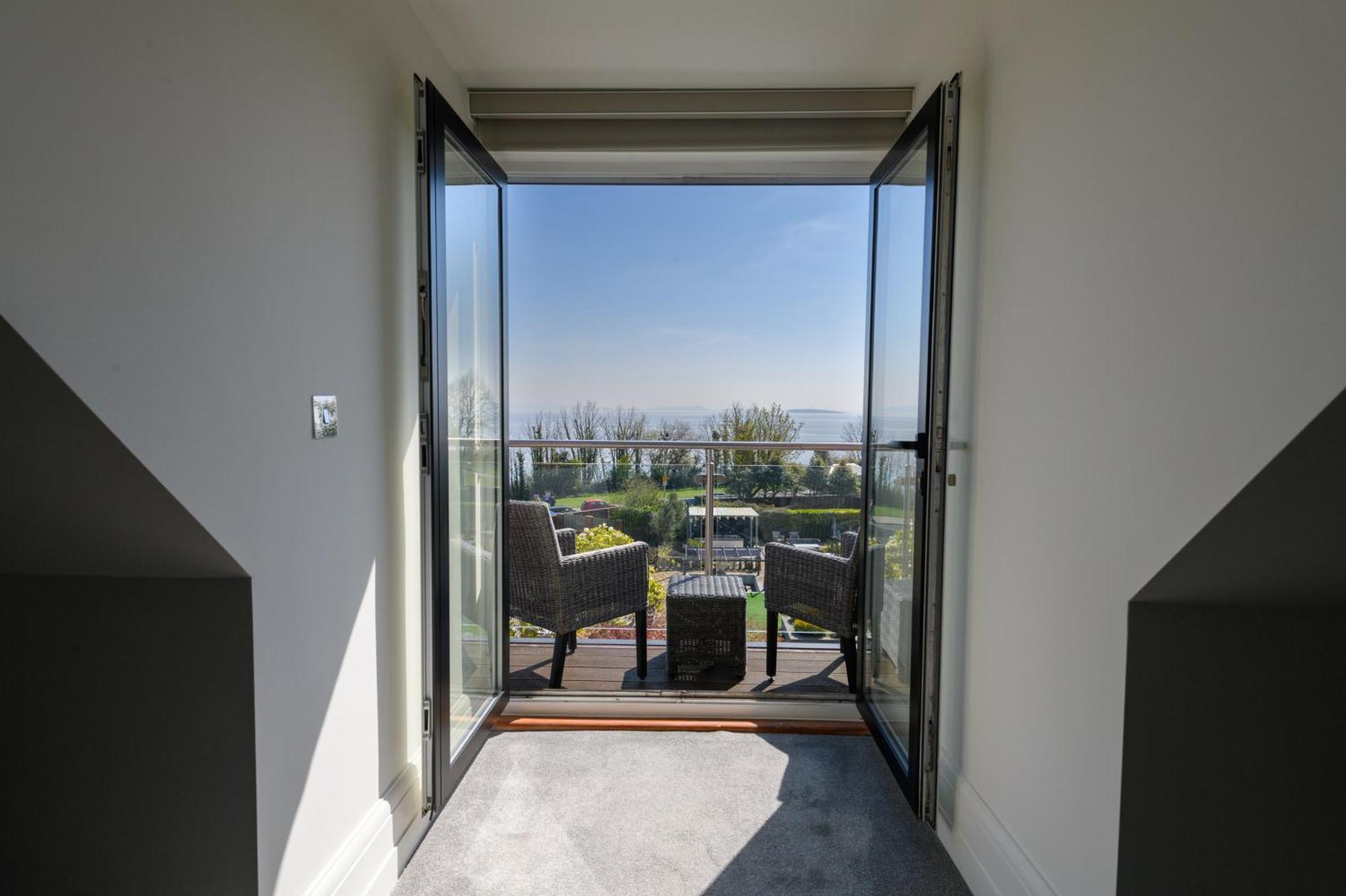 Holm House - Luxury Seaside Retreat Penarth Exterior foto